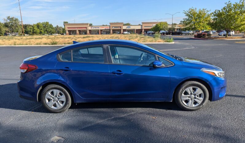 2018 Kia Forte LX full