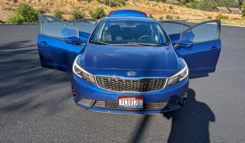 2018 Kia Forte LX full