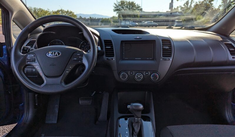 2018 Kia Forte LX full