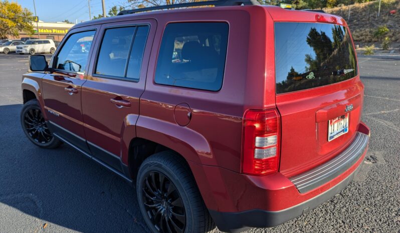 2016 Jeep Patriot Sport full