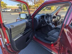 2016 Jeep Patriot Sport full