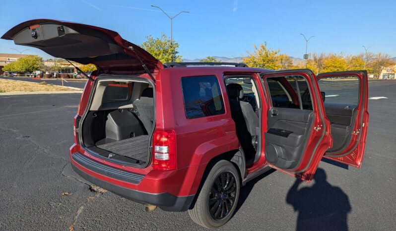 2016 Jeep Patriot Sport full