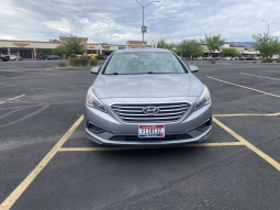 2017 Hyundai Sonata SE full
