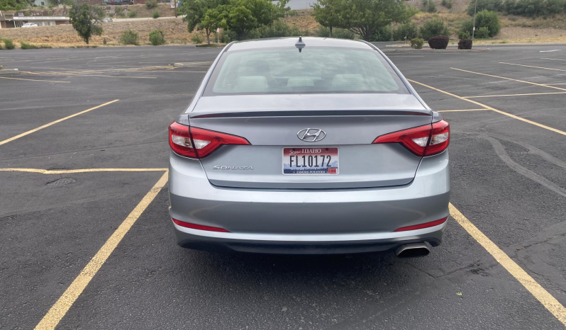 2017 Hyundai Sonata SE full