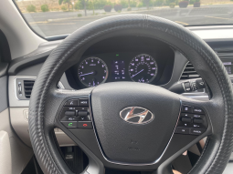 2017 Hyundai Sonata SE full