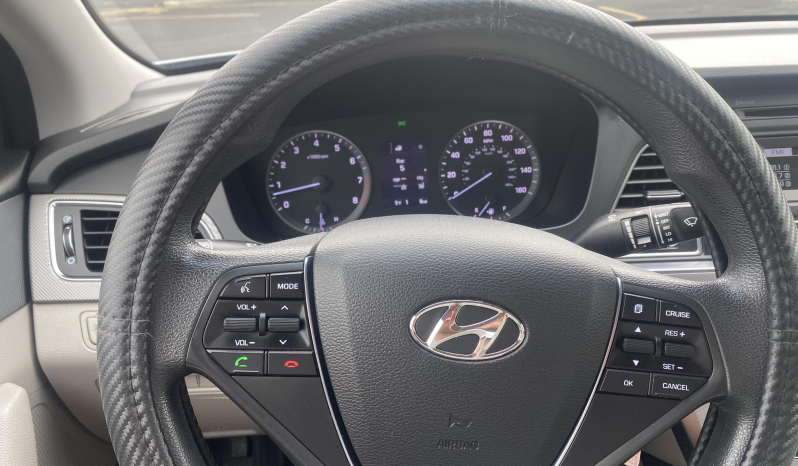 2017 Hyundai Sonata SE full