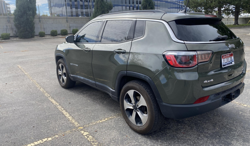 2018 Jeep Compass Latitude full