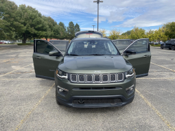 2018 Jeep Compass Latitude full