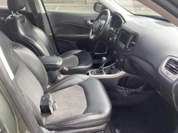 2018 Jeep Compass Latitude full