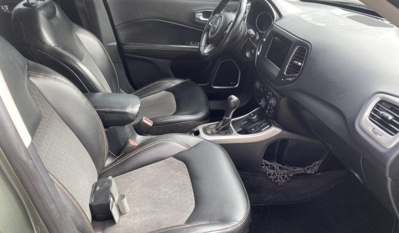 2018 Jeep Compass Latitude full