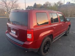 2016 Jeep Patriot Sport full