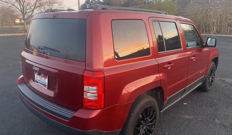 2016 Jeep Patriot Sport full