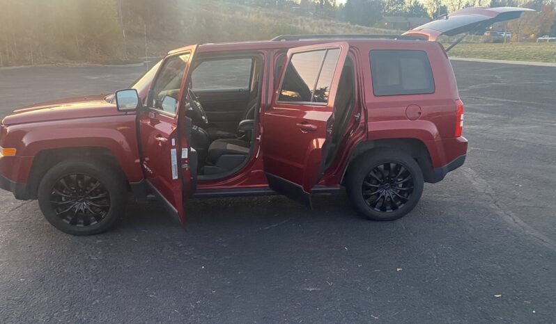 2016 Jeep Patriot Sport full