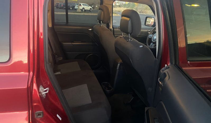 2016 Jeep Patriot Sport full