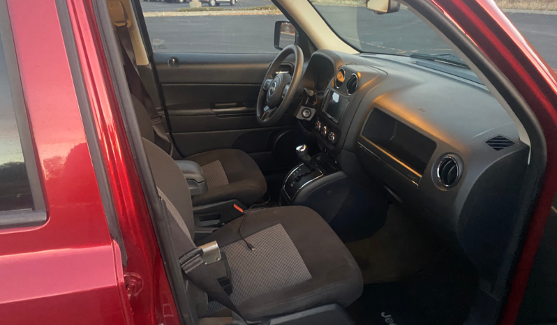 2016 Jeep Patriot Sport full