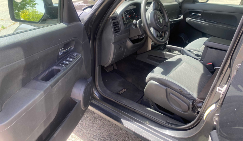 2011 Jeep Liberty Sport full